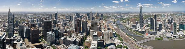 1200px-Melbourne_Skyline_from_Rialto_Equirectangular_Crop_-_Nov_2008