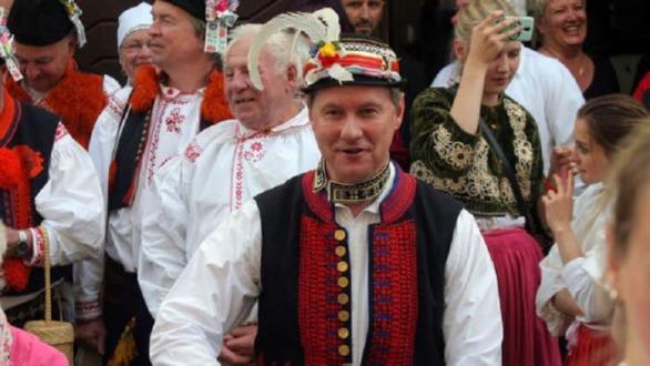 Hrdý Moravák Petr Gazdík si myslí, že poté, co celou dobu kope ve sněmovně za venkov, uspěje i v Praze. 