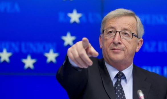Předseda Evropské komise Juncker jako by pozbyl veškerou racionalitu. Členské státy musí doplácet i na nefunkční kvóty z jeho hlavy.