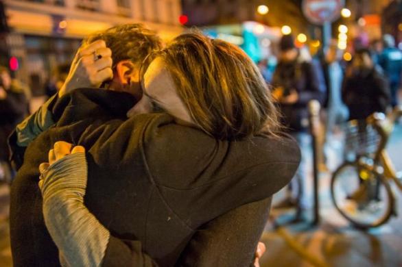 Střelba v pařížském klubu Bataclan uvrhla západní Evropu do éry strachu.