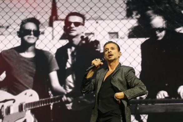Depeche Mode jsou sice skoro v důchodu, ale i tak prodávají víc lístků, než o generace maldší hvězdičky.