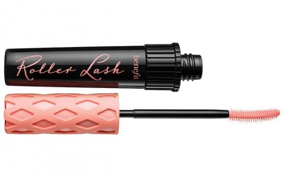 A řasami budete shazovat letadla z nebe. Koupíte v síti parfumerií Sephora za cca 820 Kč
