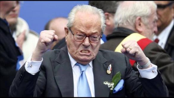 Jean Marie Le Pen byl ještě větší radikál než jeho dcera. Mnoho Francouzů ho považuje prakticky za neonacistu.