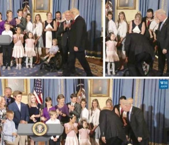 Rowlingová sdílela manipulativně sestříhané video, podle kterého si Trump měl odmítnout potřást rukou s chlapcem na vozíku. Ve skutečnosti to byl ale první, s kým se Trump pozdravil.