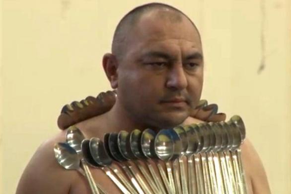 Normálně se zmagnetizujte a pak najdete v životě konečně štěstí a slávu