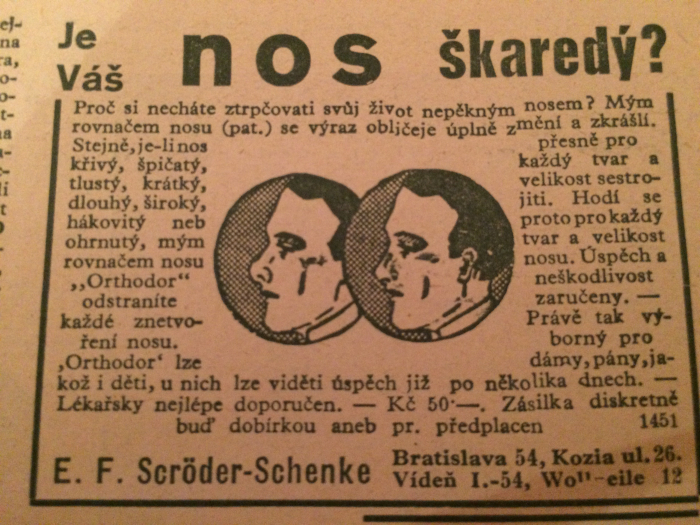 Když máte skobu, můžete si na ni alespoň něco pověsit.