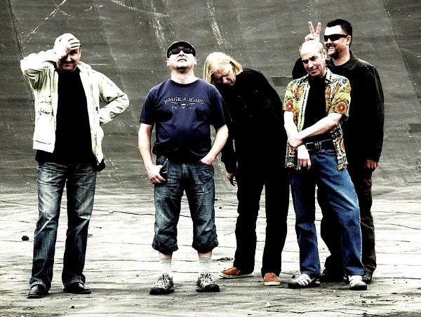 Kapela Buty na Ladronce představí své nové album, ale určitě budou mít i jednu ruku dlouhou.