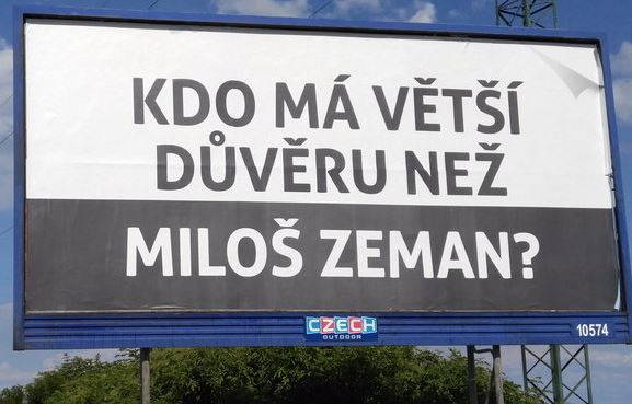 Pokus o virální kampaň se nejprve Starostům vymstil, když jim na plakáty začali vtipálci psát odpovědi jako Brouk Pytlík nebo Tvoje máma.