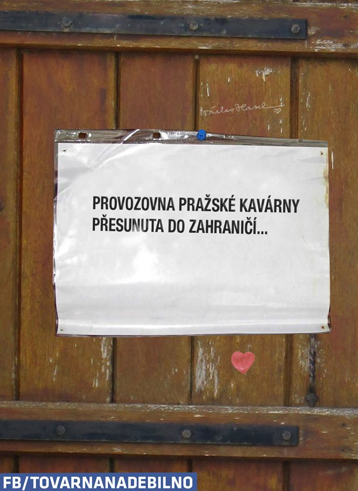 Pražská kavárna to zabalila