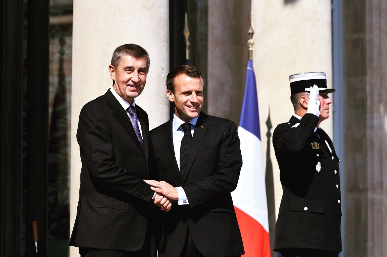 Andrej Babiš právě vyhlásil válku Francii a přesto mu stoupají preference