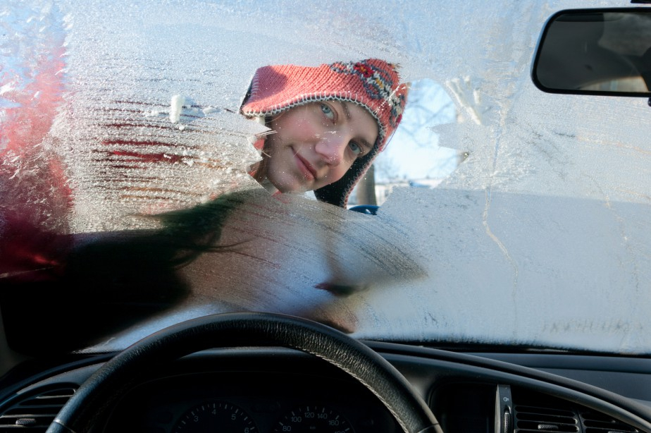 Po nekonečné zimě jsme se už všichni těšili na jaro, až si budeme ráno škrabat auto