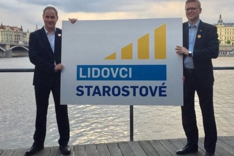 Koalice Starostů a Lidovců je již minulostí. Místo KDU-ČSL nicméně získali podporu milardáře Dědka.