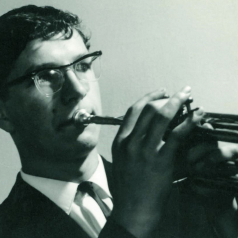 Muzikant Jiří Drahoš po maturitě hned nastoupil na VŠCHT, politickému směřování se až do loňska zcela vyhýbal.