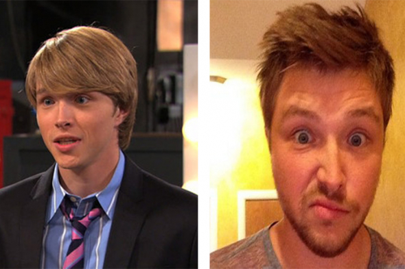 10 Sterling Knight jako Chad Dylan Cooper v seriálu Sonny ve velkém světě