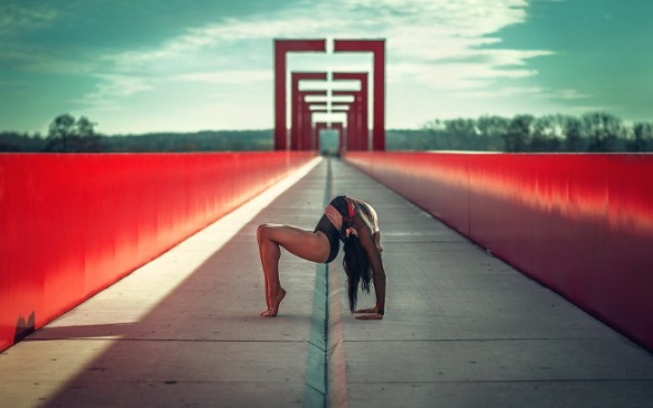 Fotograf Dimitry Roulland miluje krásu tance, a proto vytvořil tyto snímky.