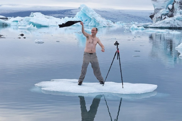 Správný fotograf by měl být také otužilý - nikdy neví, kde bude fotografovat!