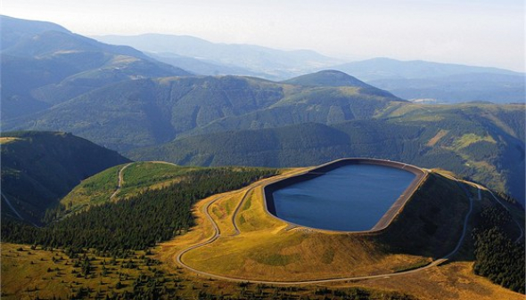 2. Slovensko – za 12 581 000 000 Kč
