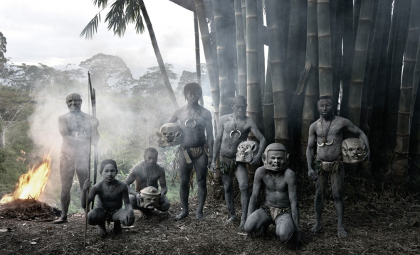 Asaro &quot;muži z bahna&quot;, Papua Nová Guinea